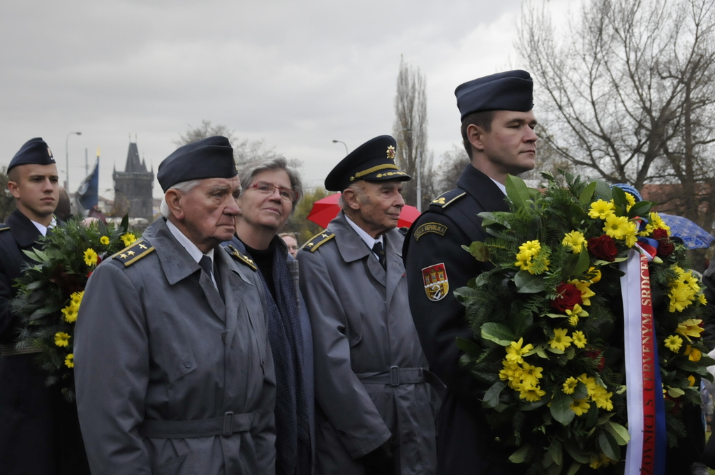 Representatives of the General Karel Janousek Foundation laying wreaths at the Memorial