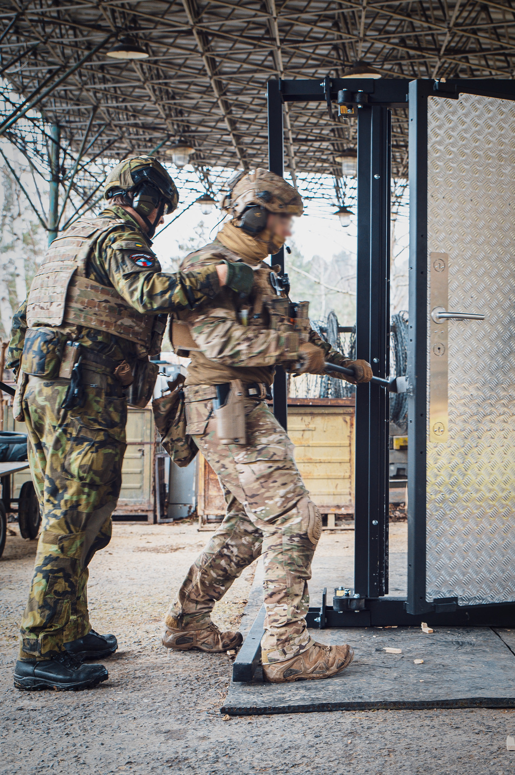 Kurz násilných vstupů do objektů - breaching