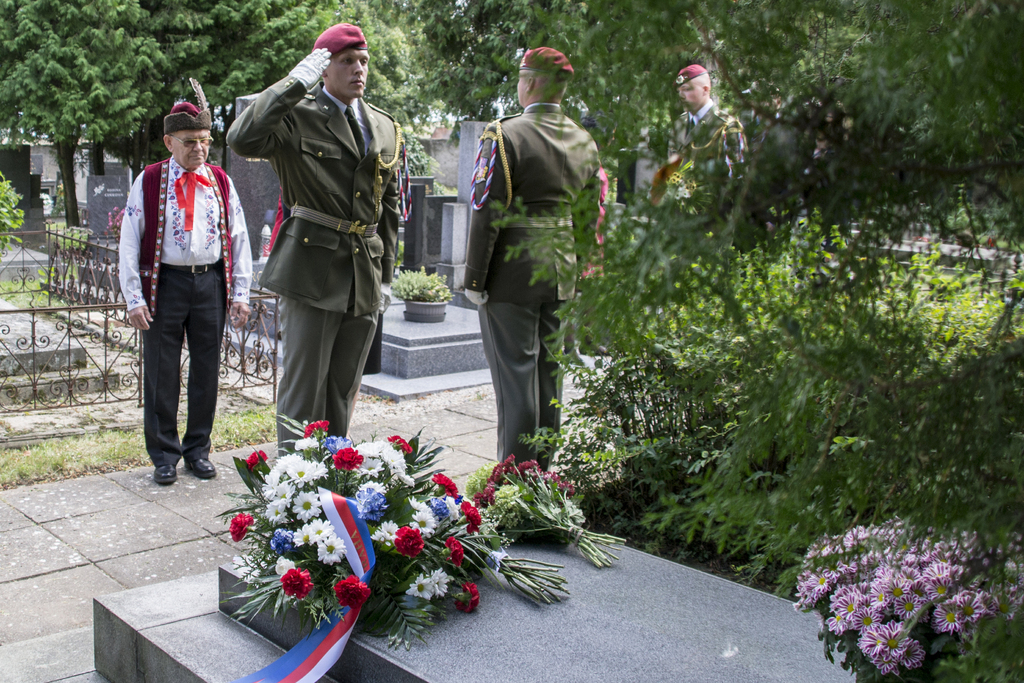  Vzpomínali i baráčníci. Generál Sedláček byl členem několika místních spolků, které aktivně působí v dodnes a pracují zejména s mládeží