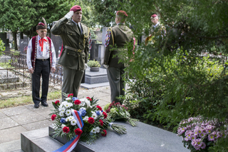  Vzpomínali i baráčníci. Generál Sedláček byl členem několika místních spolků, které aktivně působí v dodnes a pracují zejména s mládeží