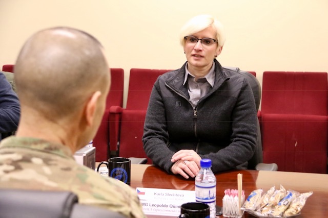 Minister Slechtova with BAF Commander, General Leopoldo A. Quintas