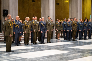 Návrat do vlasti a poděkování za službu v zahraničí