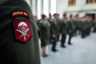 Speciální síly vstupují do nové etapy: generál Hofírek předá velení plukovníku Kramplovi