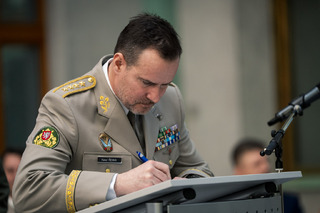 Speciální síly vstupují do nové etapy: generál Hofírek předá velení plukovníku Kramplovi