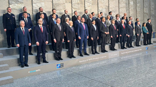 Ilustrační obrázek ke článkuMinistr Jaromír Zůna v Bruselu jednal v NATO a v Radě EU, řešily se také budoucí hrozby