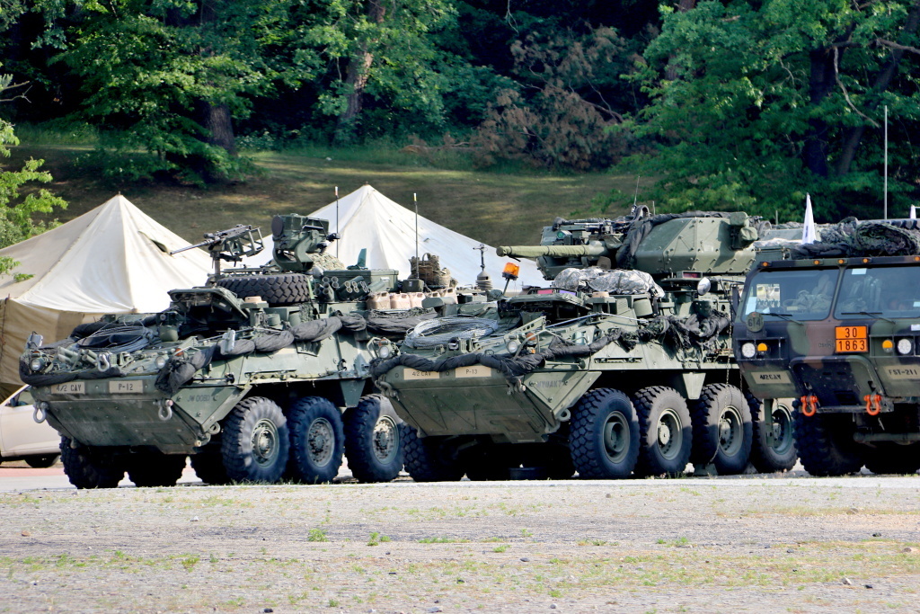 Americká technika a stanový tábor