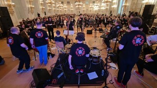 Ilustrační obrázek ke článkuVe Španělském sále zaznělo poděkování hrdinům. The Tap Tap hráli pro české válečné veterány pod záštitou prezidenta Petra Pavla