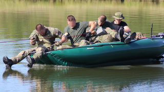 Soutěž průzkumných hlídek: za čtyři dny minimálně 100 km v nohách s 25 kg na zádech