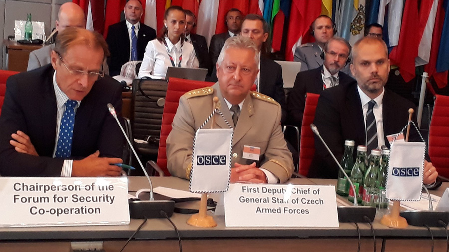 Generálporučík Zůna na fóru OBSE prezentoval příkladnou spolupráci V4 