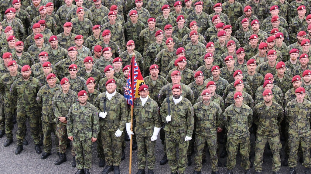 Tragický 8. červenec před šesti lety: Armáda na své padlé nezapomíná
