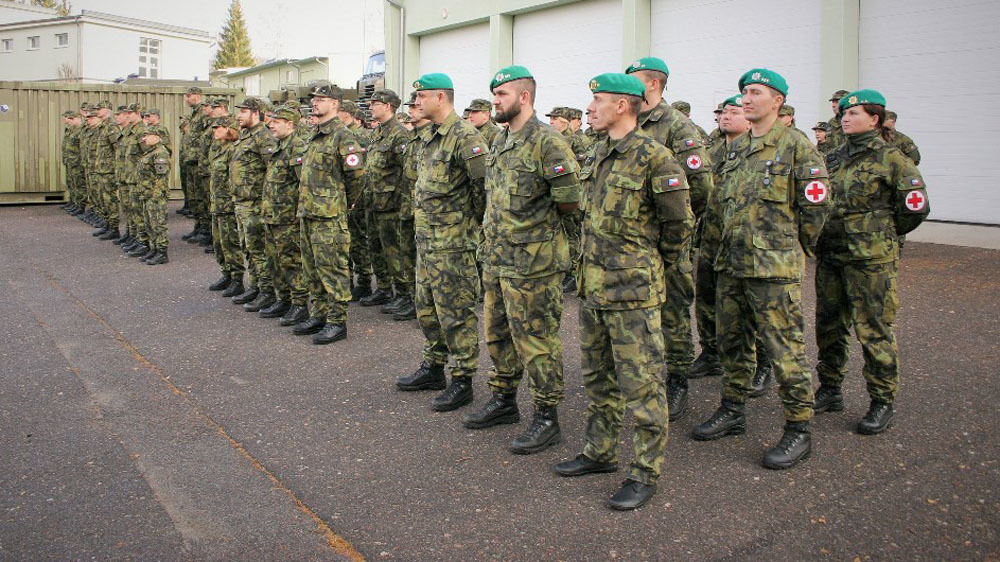 Do výcviku aktivní zálohy ve speciální nemocnici v Těchoníně se zapojilo i jedenáct nováčků