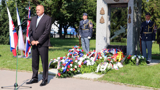 Ilustrační obrázek ke článkuVzpomínka na letce, kteří se před 76. lety vrátili z Velké Británie