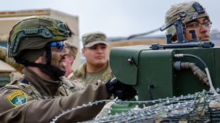 Ilustrační obrázek ke článkuSpolupráce ČR a USA v Litvě: Od výcviku po vydání společného bojového rozkazu