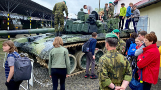 Ilustrační obrázek ke článkuDěti z Olomoucka prožily den s tankisty