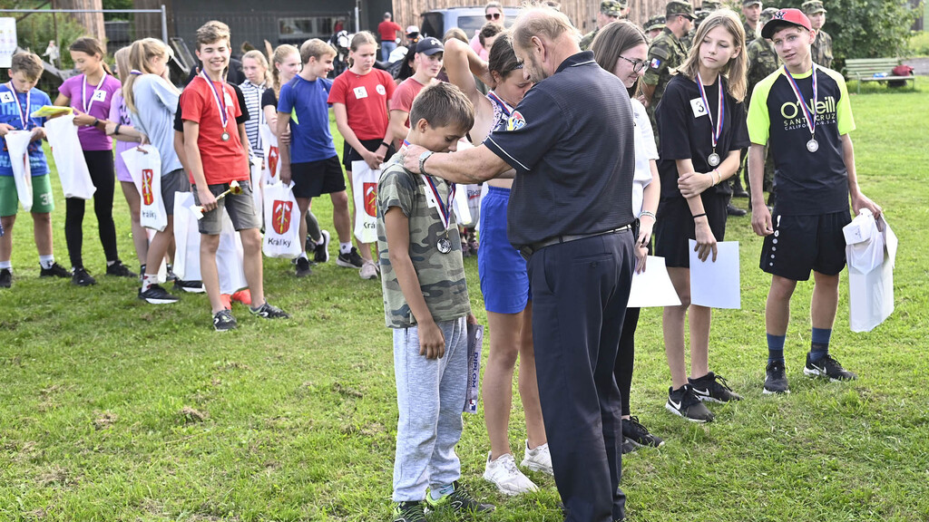 Venkovní únikovka, minové pole nebo útok nepřátel. Město Králíky hostilo soutěž POKOS