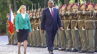 Minister of Defence of the Czech Republic Jana Černochová received the U.S. Secretary of Defense Lloyd Austin in Prague