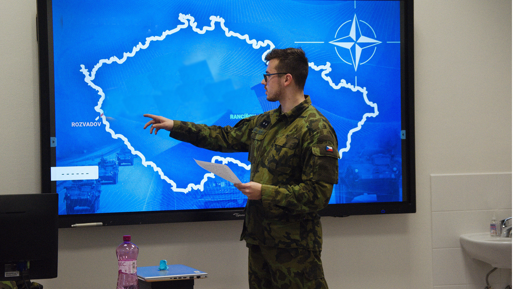 Přes ČR se budou přesouvat jednotky francouzské armády