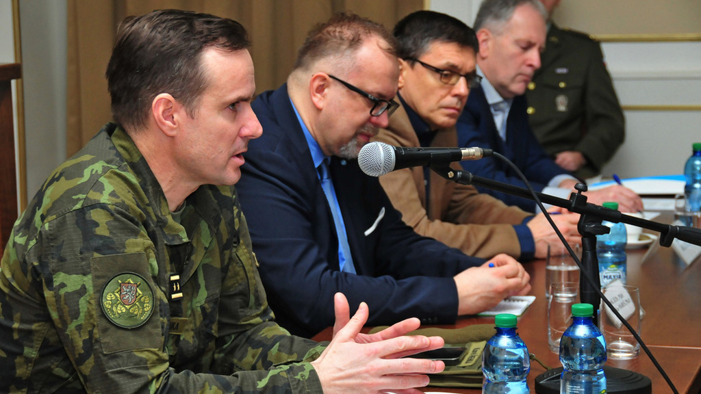 Diskuze k výročí „algoritmické“ války