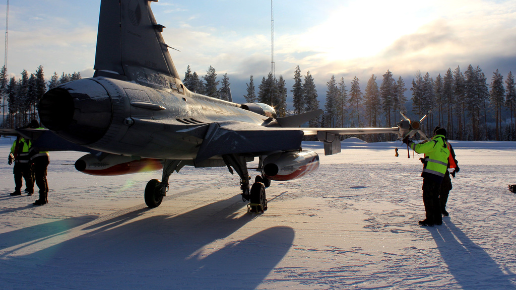 Piloti gripenů absolvovali střelby ve Švédsku, cíl zasáhli pokaždé