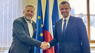 Ilustrační obrázek ke článkuLetiště v Líních armáda využije pro svou potřebu, pokračovat zde bude i letecká záchranná služba