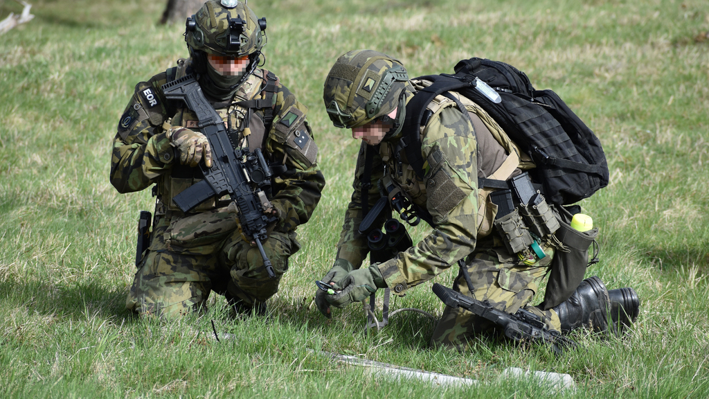 Rukojmí s nastraženou výbušninou nebo teroristický útok v Plzni – Czech Bison Counter rozehrál reálné situace 