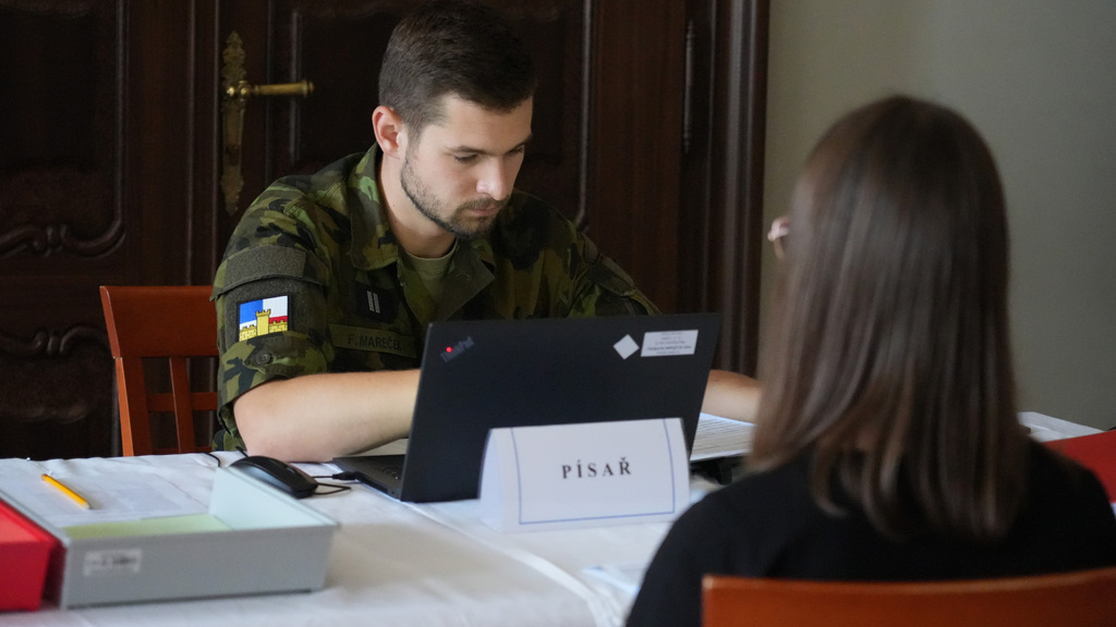 Armáda prověřuje připravenost k odvodům: Cvičení Reserve Resources se koná ve všech krajích