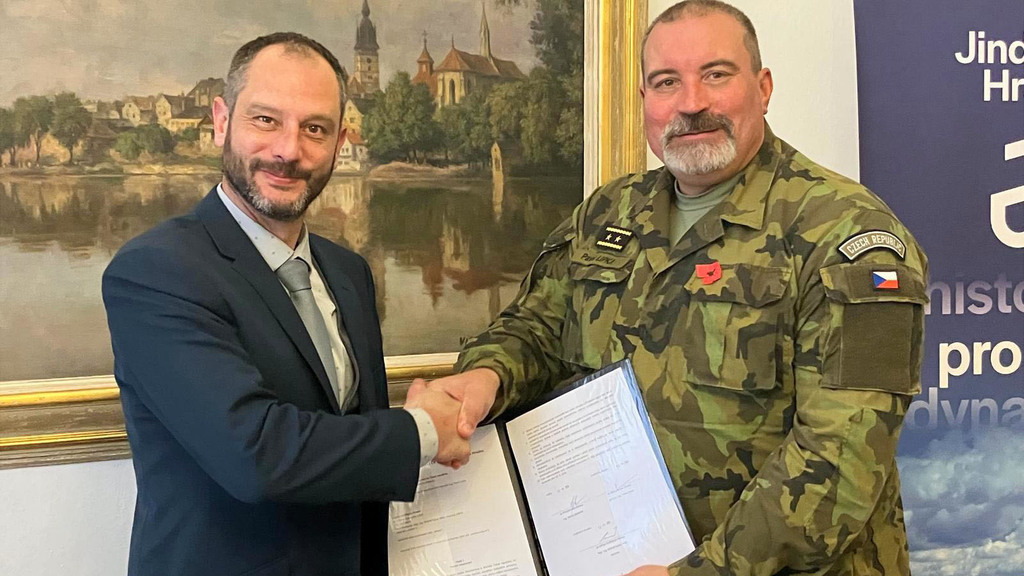 Armáda díky podepsaným memorandům rozšíří spolupráci s dalšími městy