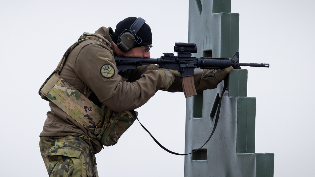 Nejlepšími válečníky v USA Češi: Vynikli ve střelbě ze zbraní, které doma nepoužívají