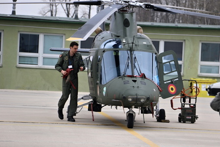 Belgičtí piloti ze základny Beauvechain před startem