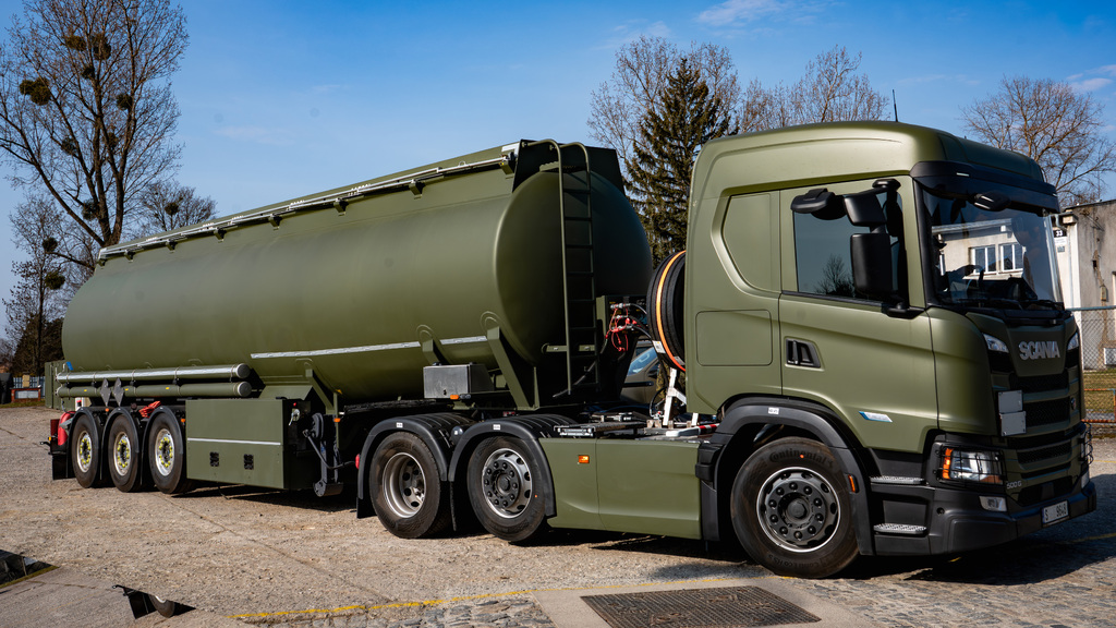 Logistické jednotky mají nové cisterny na pohonné hmoty 