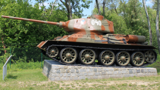 Ilustrační obrázek ke článkuPřáslavický tank T-34, který se zapojil do Ostravské operace, dostal od tankistů nový kabát