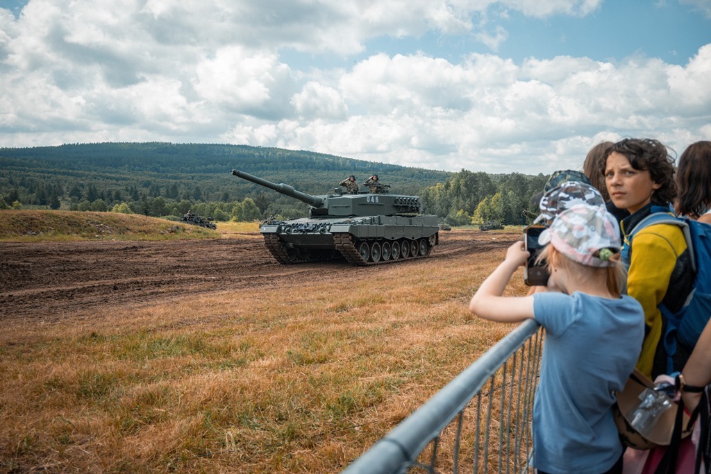 Bojový tank Leopard 2A4 byl hlavním tahákem akce Bahna 