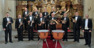 Brass Band Ústřední hudby AČR se vrací se svým tradičním adventním koncertem na Praze 6.