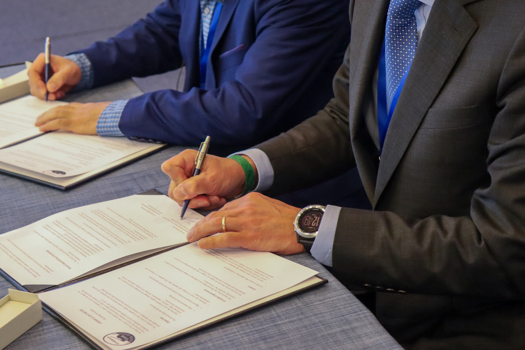 Caesar User Club, podpis přistupovacího memoranda