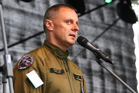 Velitel vzdušných sil brigádní generál Jiří Verner