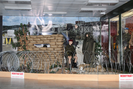 Vojenská akademie se představuje na nově otevřené výstavě 