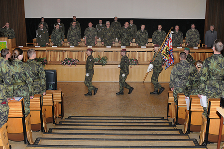 Vyškov: 20. prosinec patřil absolventům kurzů základní přípravy a Komando 