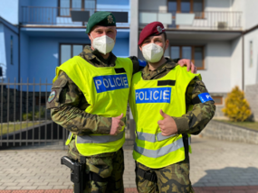 Četař Vítězslav Čaněk a desátník Petr Bauer byli nasazeni ve společné hlídce Policie ČR
