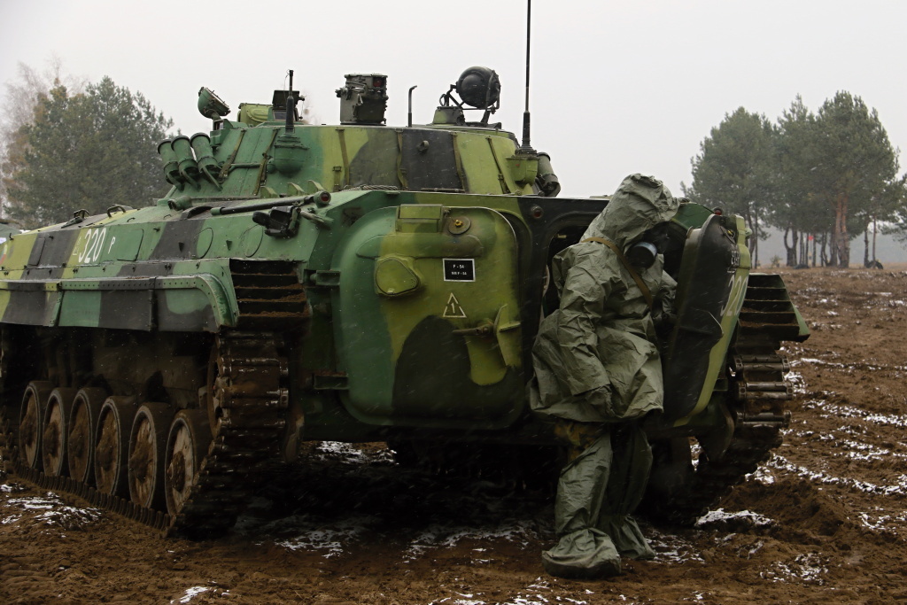 Chemický nácvik s BVP-2