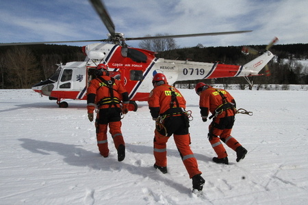 Na Špičáku cvičili záchranáři