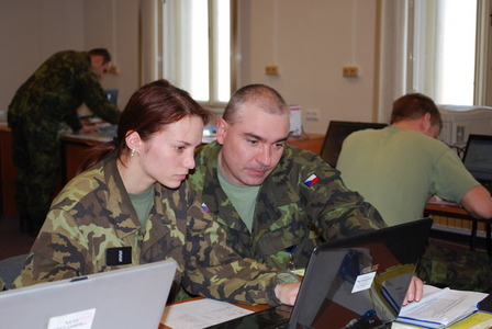 Chemická válka v Liberci? Ne, jen mezinárodní cvičení