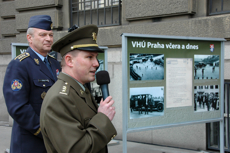 Vojenský historický ústav dnes představuje sám sebe. Je to pro něj vskutku nezvyklý okamžik