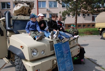 Setkání u 74. lehkého motorizovaného praporu Bučovice 