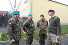 Generálmajora Juliana Free přivítal v kasárnách plukovník gšt. Martin Odráška