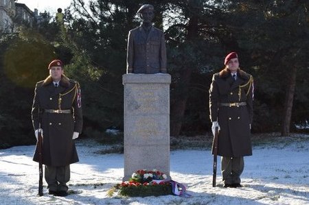 Náčelníci generálního štábu vzpomínali na armádního generála Tomáše Sedláčka