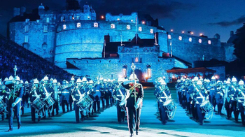 Oficiální propagační fotky Královského edinburského vojenského festivalu