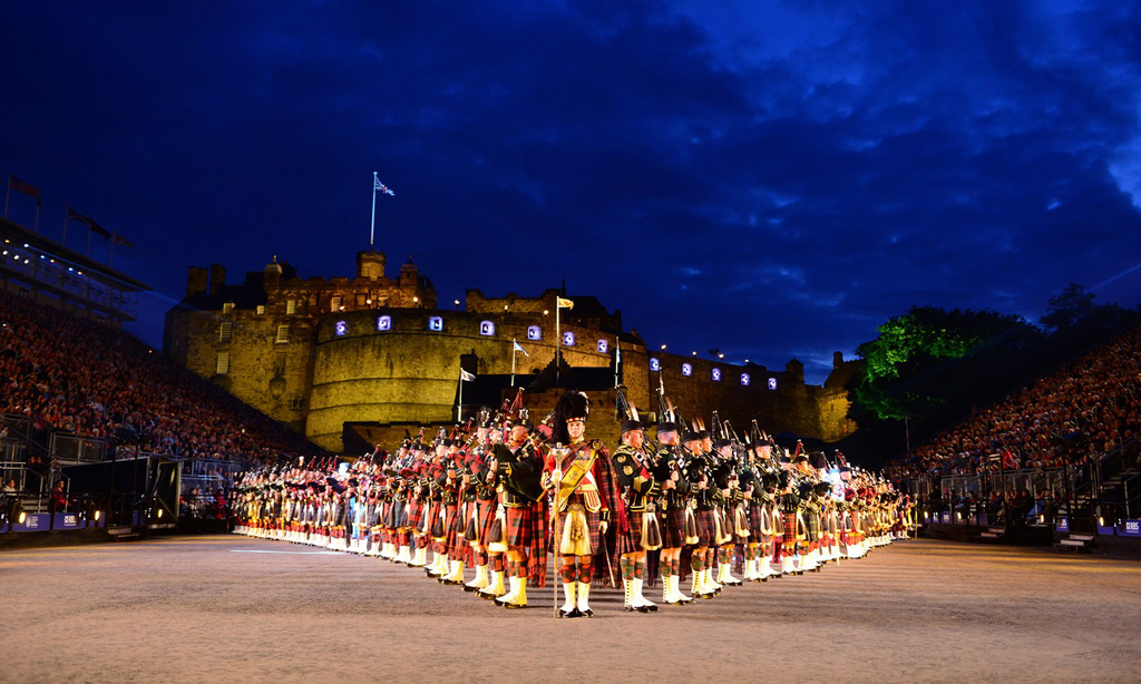 Oficiální propagační fotky Královského edinburského vojenského festivalu