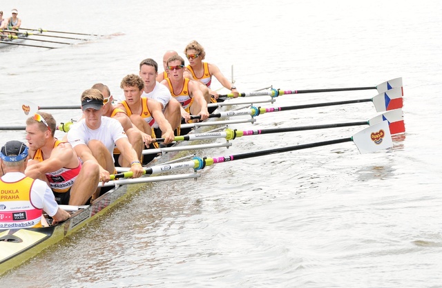 Elitní osmiveslice Dukly