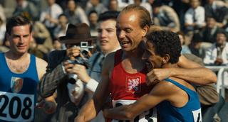 Ilustrační obrázek ke článkuI za podpory Ministerstva obrany míří do kin film o legendárním Zátopkovi