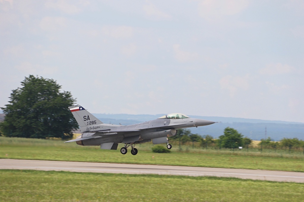 F-16 Fighting Falcon